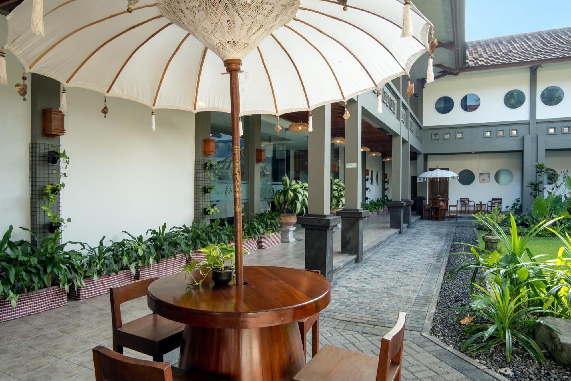 Graha Wiyata Hotel Tanah Lot Kültér fotó
